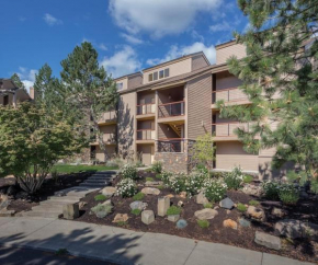 WorldMark Bend Seventh Mountain Resort - ST Sleeps